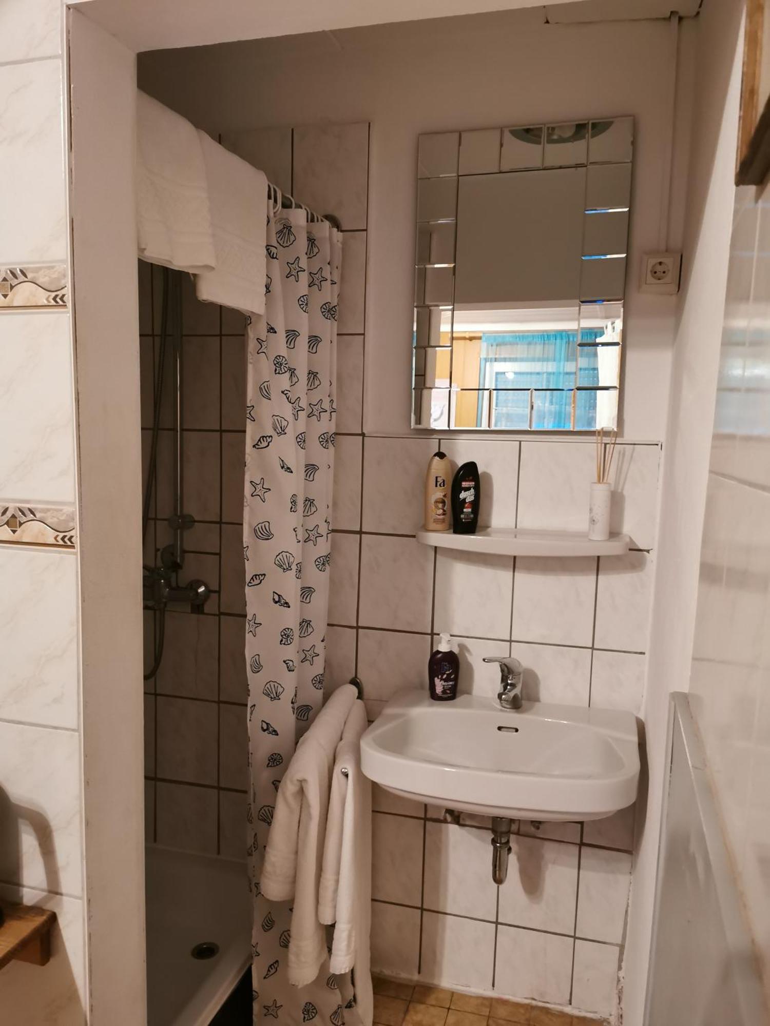 See Lord Hotel 凯撒斯劳滕 客房 照片
