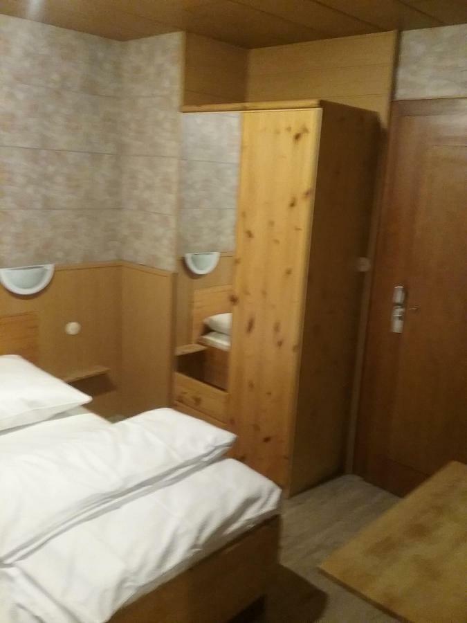 See Lord Hotel 凯撒斯劳滕 外观 照片